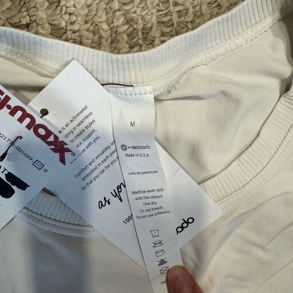 Women’s High Neck High-neck Workout Tank Top Bundle - Size M - Picture 3 of 9